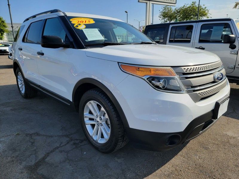 2015 Ford Explorer