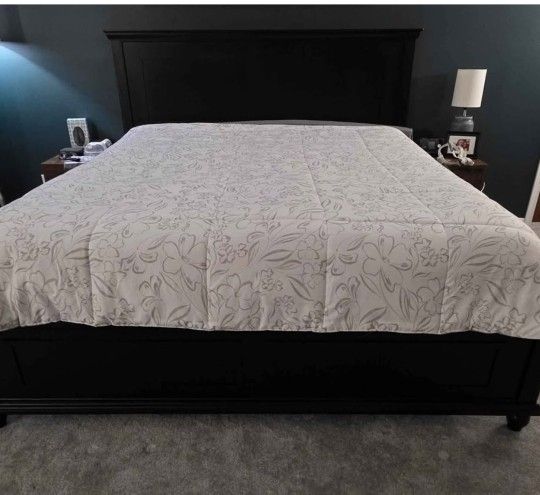 King Bed Frame & Adjustable Base
