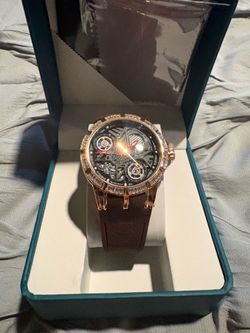 Sold-out Bibi Luxury Style Watch