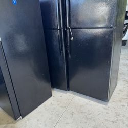 Black Fridge 