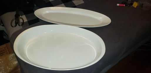 Platers For Turkey Or Other Meats Or Things... Great Condition 