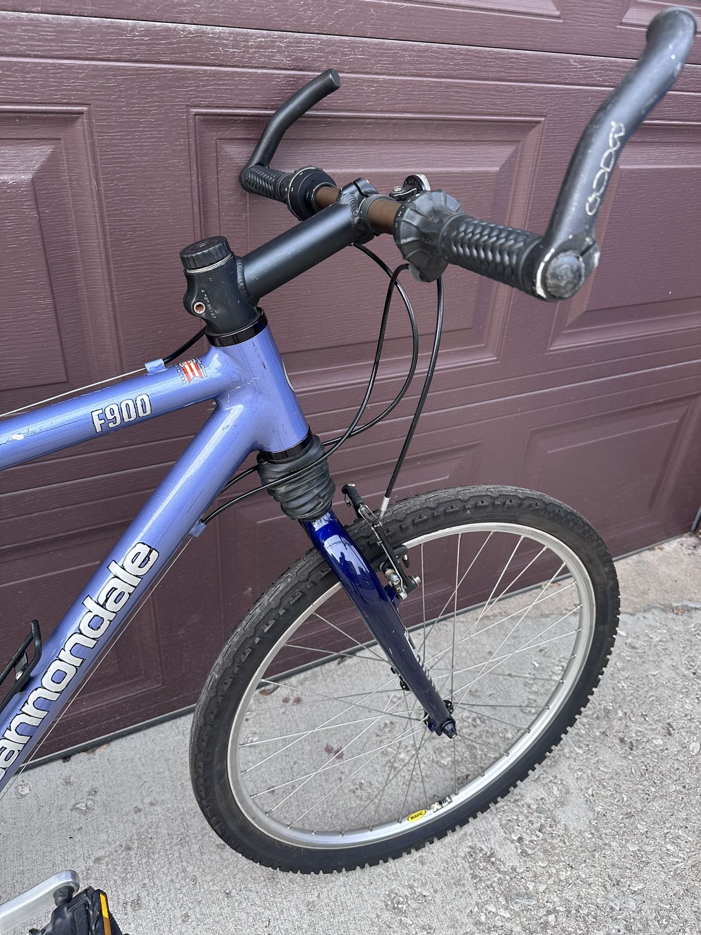 値下げ⭐️ Cannondale F900  メイドインUSA Cannondale F900 Professional Mountain Bike With Suspension