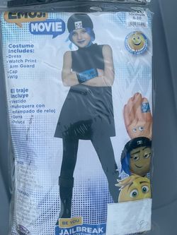 Emoji movie girls costume size 8-10