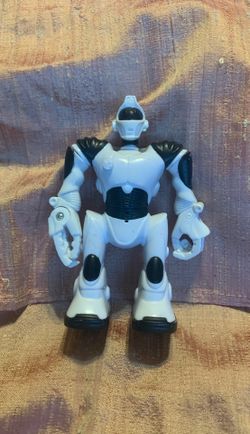 McDonald's 2007 WowWee Robotics Talking Robosapien V2 Happy Meal Toy