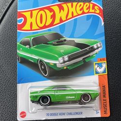 Hot Wheels 70 Dodge Hemi Challenger 