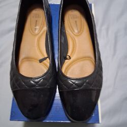 Black Quiltted Shoes