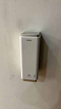 Cintas automatic soap dispenser  40$