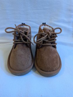 Brown Suede Lace-Up Ankle Boots with Sherpa Lining