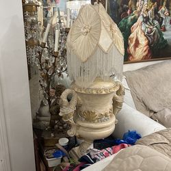 2 Lamps Ivory