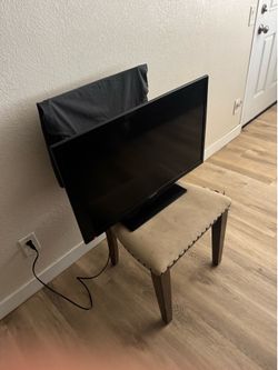 32” element tv