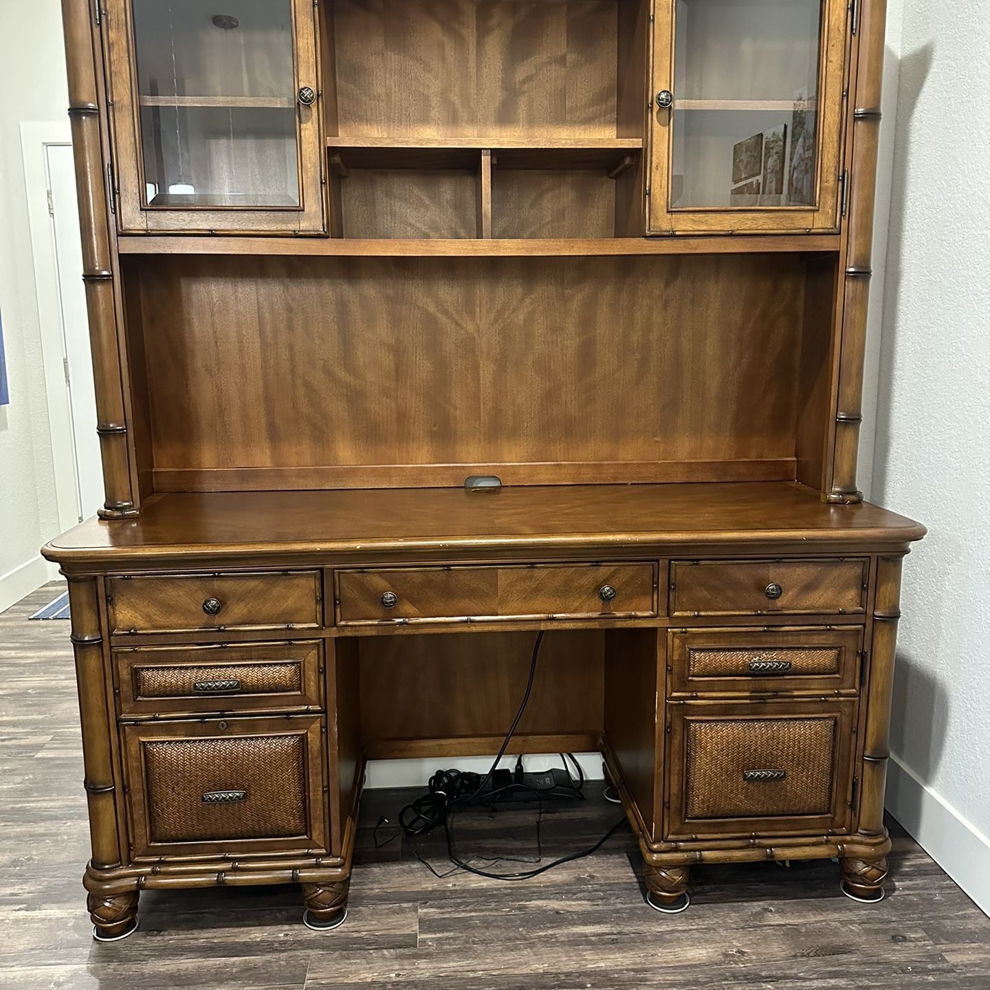 Haverty’s Solid Wood Desk