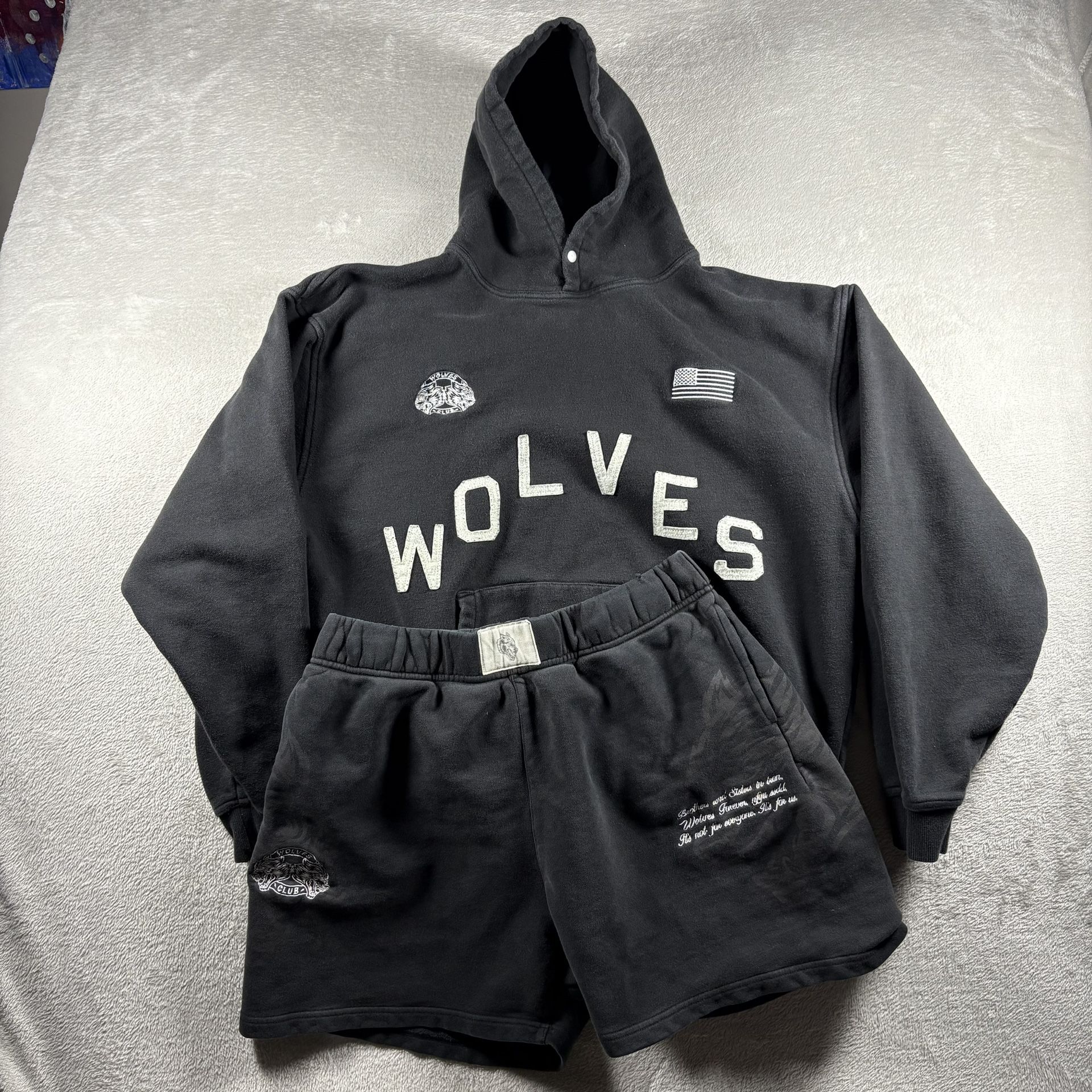 Darc Sport Wolves Men’s XL Black Hoodie Shorts Set Grunge Distressed