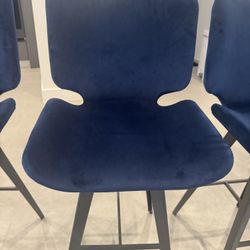 NUEVO Modern Bar Stools used in excellent condition $130 each