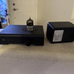 Headphone amplifier schiit audio vali