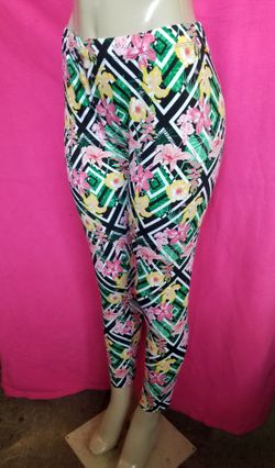 NEW LEGGINGS SIZE XL