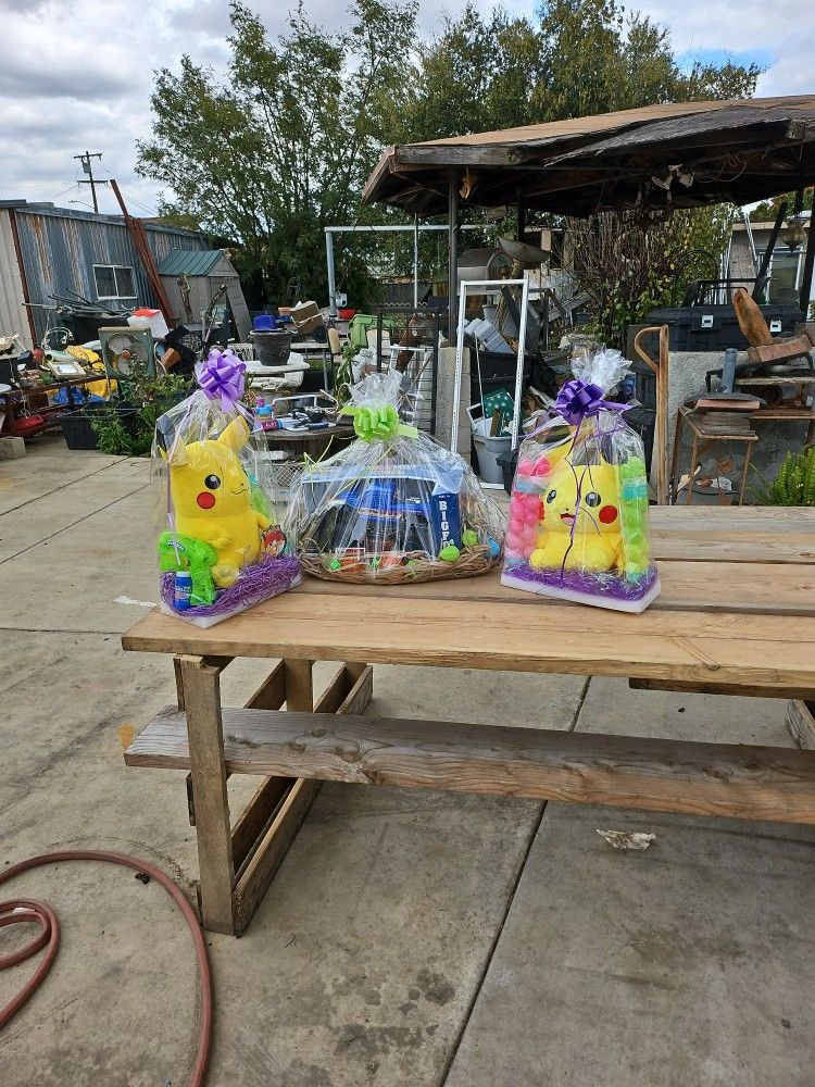Easter Baskets $40
