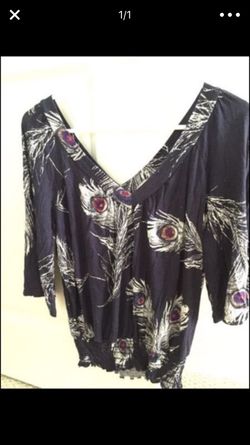 small stretchable top