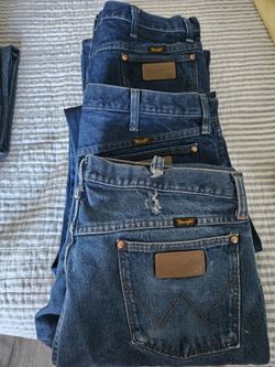 Men's Wranglers 38-32 