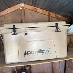 Ice Chest 