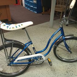 1979 SCHWINN LIL ' CHIK BIKE