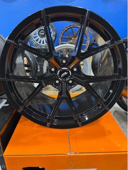 RENZO RFL5 19x8.5/20x11 ET 30/42 5x120 GLOSS BLACK
