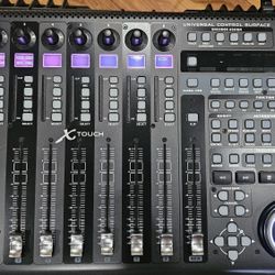Behringer X-Touch Universal Control Surface