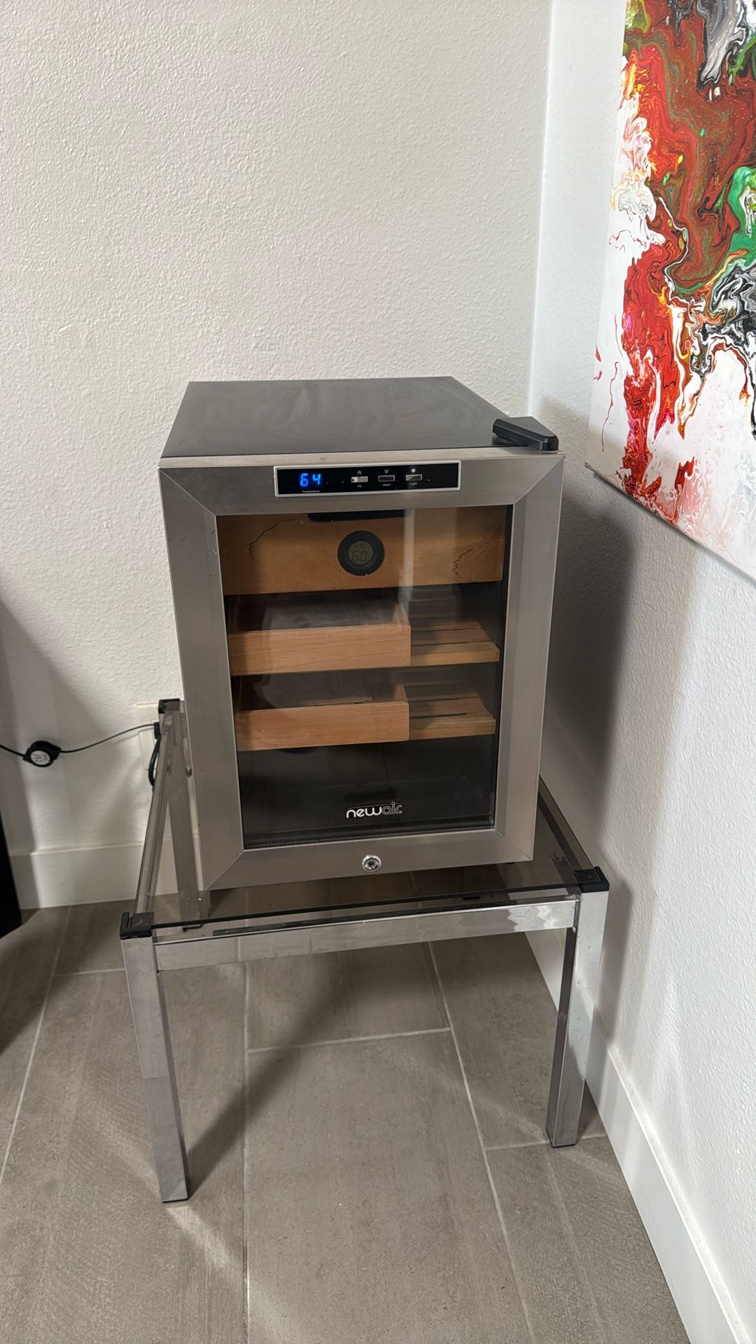 New air cigar humidor