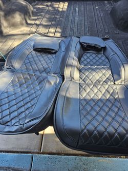 Seat covers front for tundra