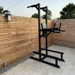 Heavy-Duty Pull-Up & Dip Station – 92” Tall | Sturdy Steel Power Tower