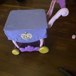 Sofia The First Tea Cart Delivery 