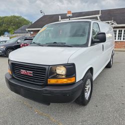 2013 GMC SAVANA 2500 LOW MILEAGE