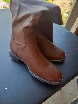 Brown boots