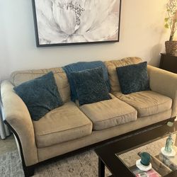 Couch Set.. Good Condition.. $350 obo.. Must Go!!!