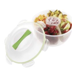 SNAPWARE airtight fruit and veggie tainer. Clear/green