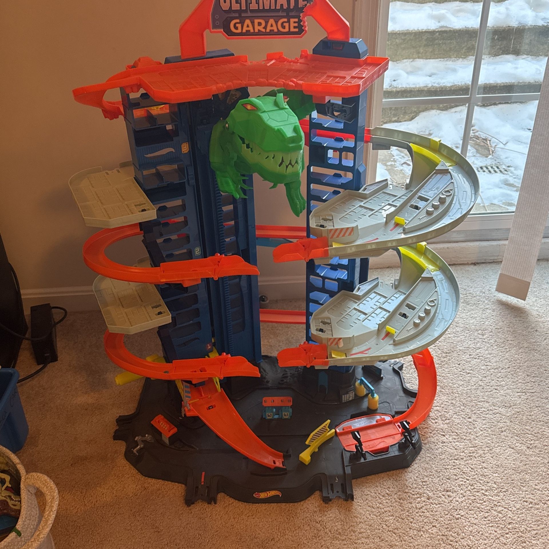 Ultimate Garage Hot Wheels Track