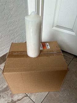 White and cream candles