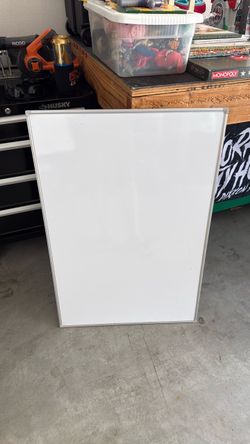 Free! White Board Free!