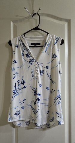 White House Black Market Blouse 