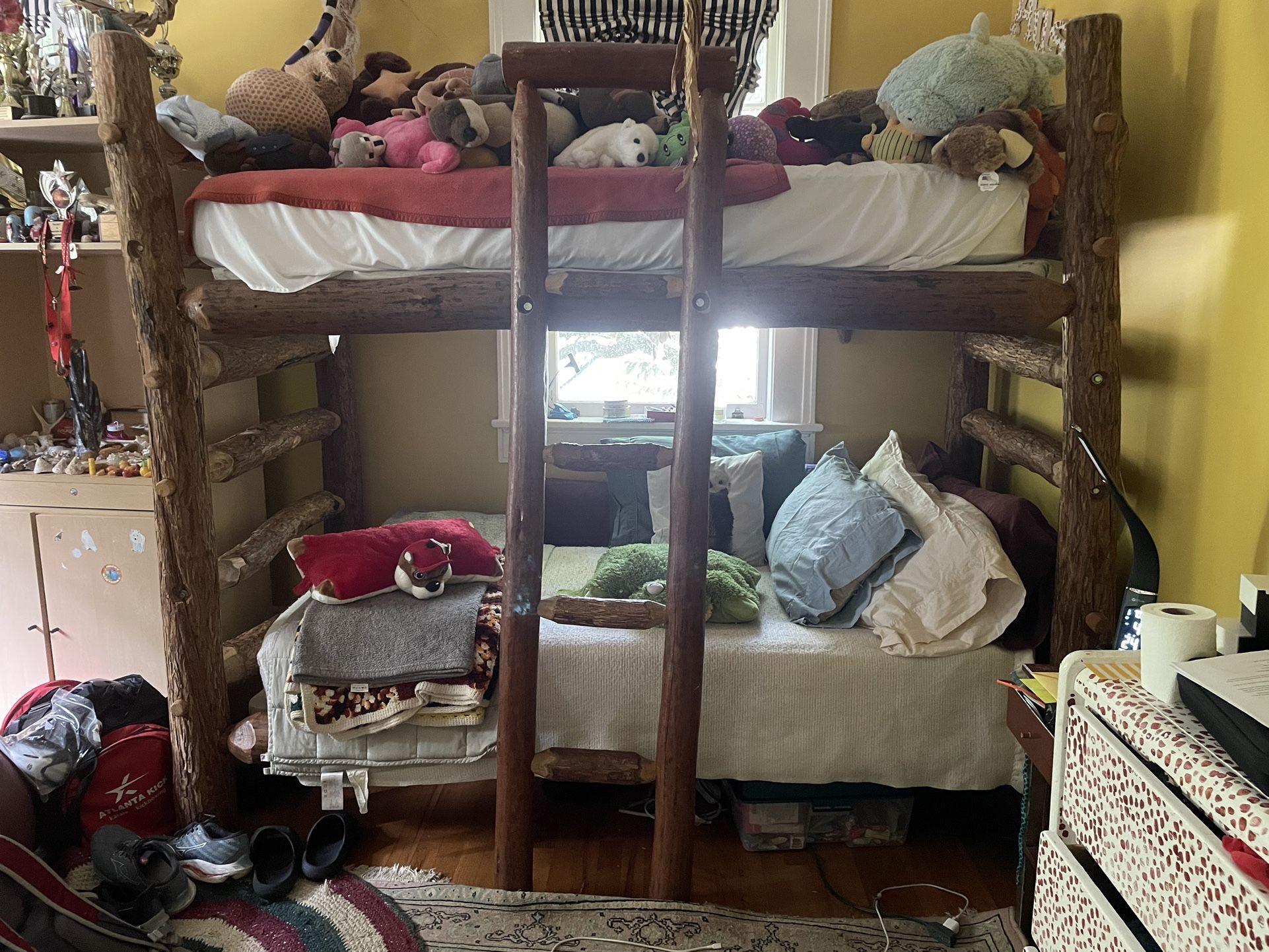 Rustic Log Twin Bunk Beds