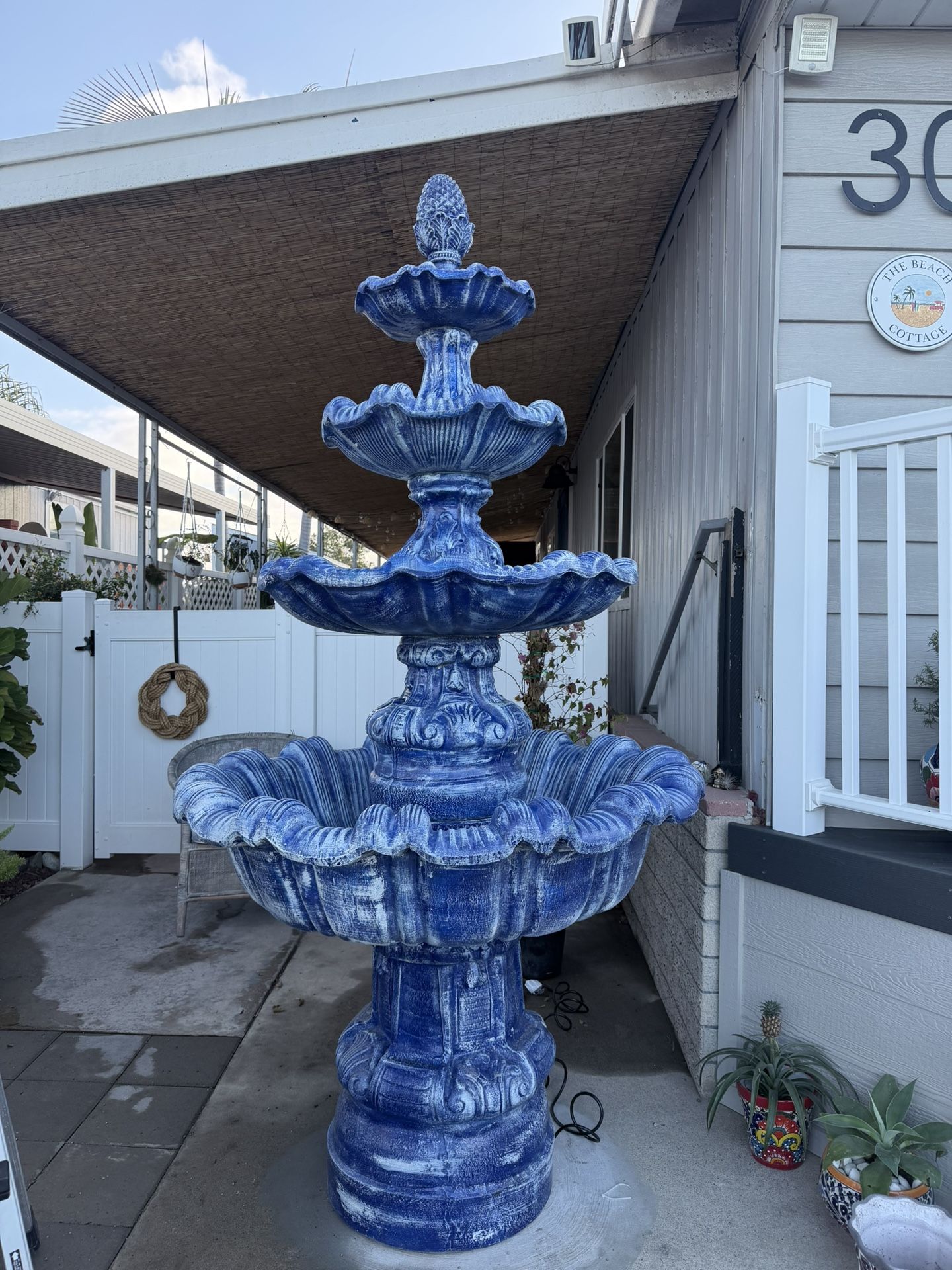 Elegant 3-Tier Outdoor Water Fountain – 8ft Tall