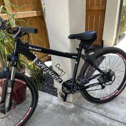 Specialized Mountain Bike 