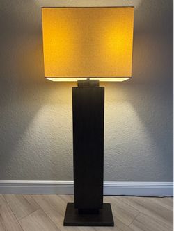 Contemporary Rectangular Lamp