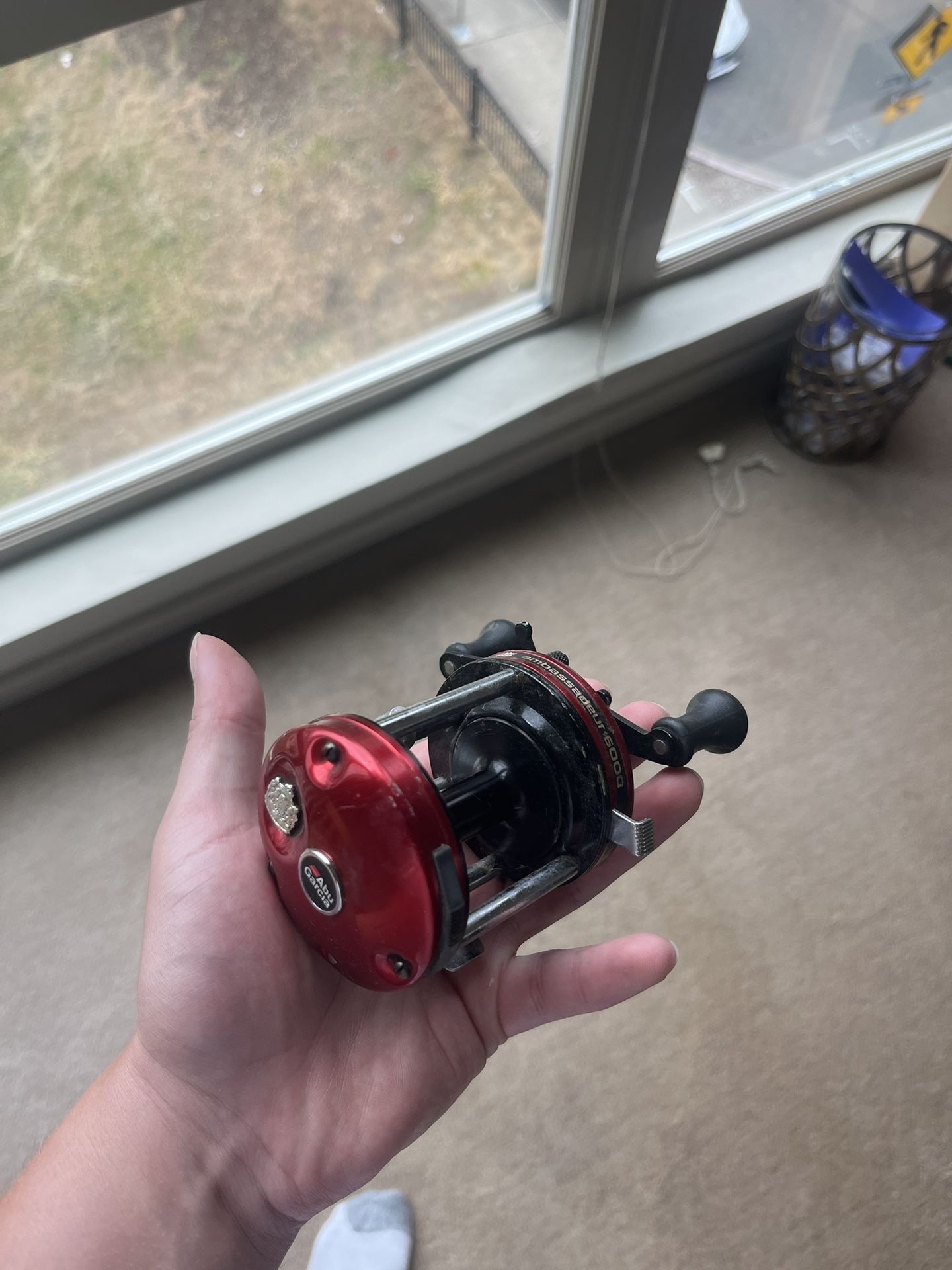 Abu Garcia Right Handed Retrieve Reel