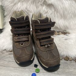 L.L. BEAN Women's Snow Sneakers Hook-and-Loop Size 6.5 med
