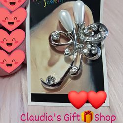 One Piece Silver Crystal Earrings