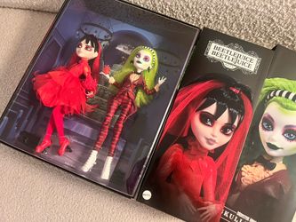 Monster High Beetlejuice Betelgeuse and Lydia Deetz Doll Set