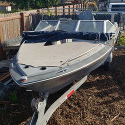 1986 Bayliner Capri