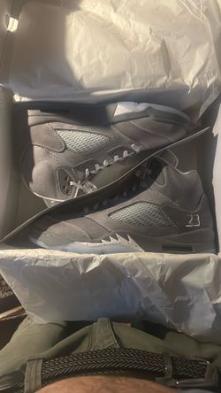 Brand New Ds Wolf Grey 5