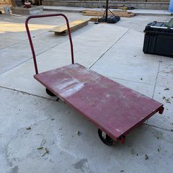 Dayton flat bed 2500 lb capacity