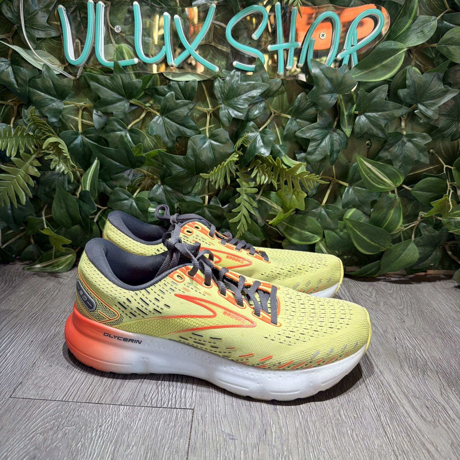 Brooks Mens Glycerin 20 1103821D725 Green Running Shoes Sneakers Size 8.5 D